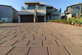 Best Concrete Driveway Installation  in Reynoldsburg, OH